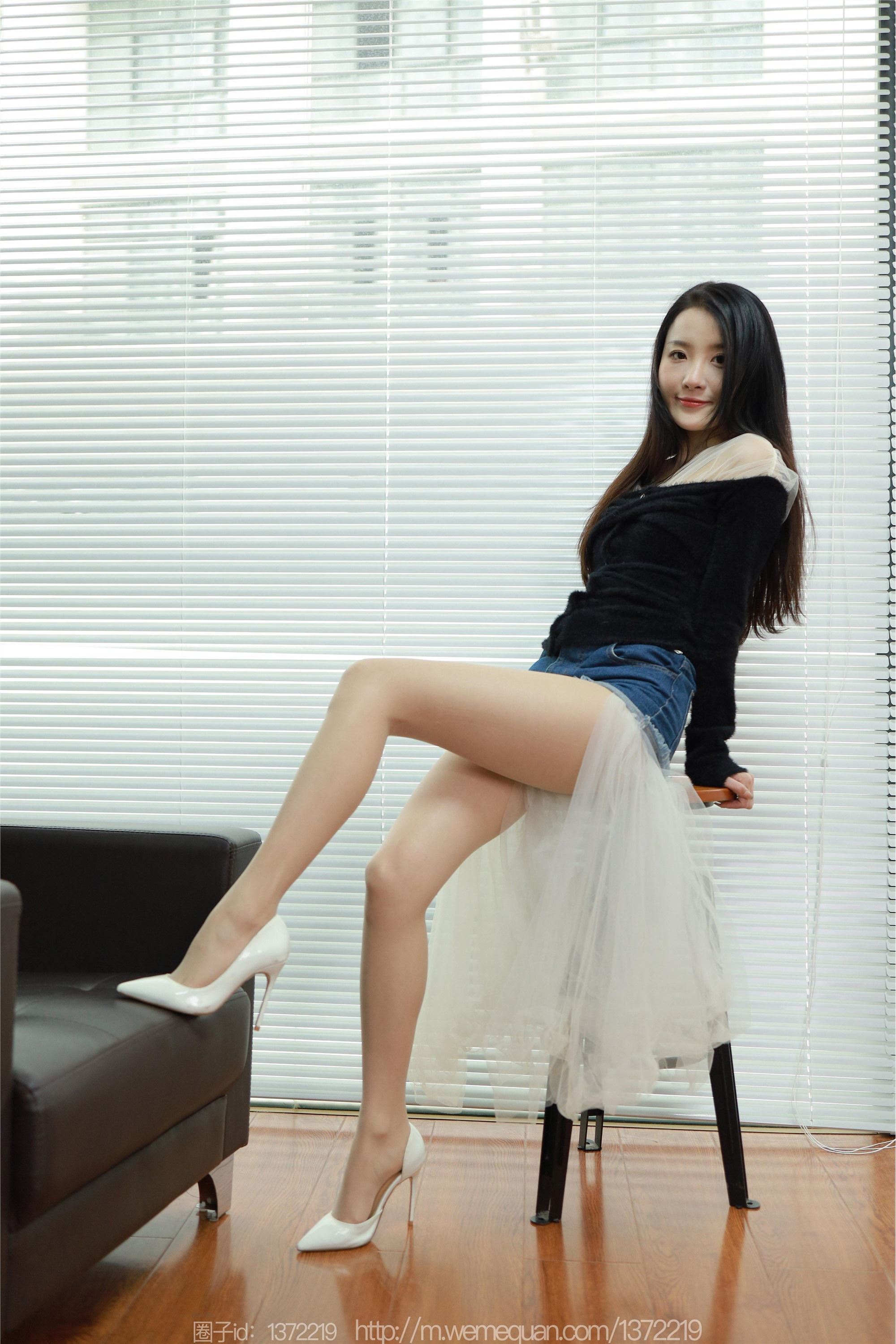 IESS异思趣向  2023.03.13 丝享家 1389 婉萍《偶遇单身狗》